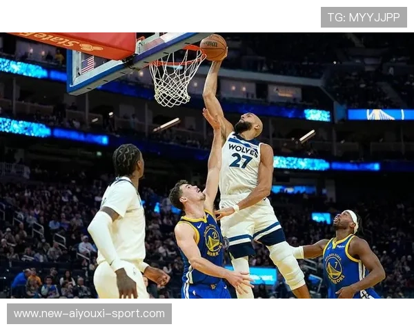 NBA森林狼戈贝尔连续封盖展现统治级防守